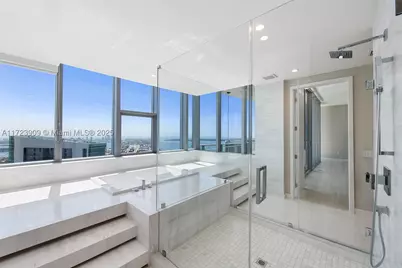 851 NE 1st #PH 5411, Miami, FL 33132 - Photo 15