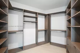 851 NE 1st, Miami, FL 33132 - Photo 25