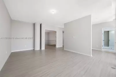 851 NE 1st #PH 5411, Miami, FL 33132 - Photo 13