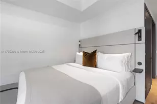398 NE 5th, Miami, FL 33132 - Photo 15