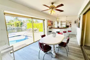 12 Isla Bahia, Fort Lauderdale, FL 33316 - Photo 11