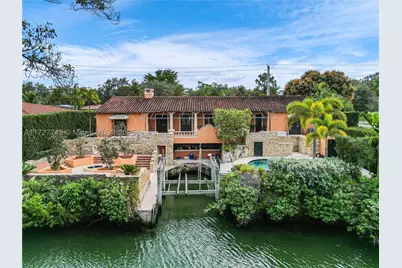 1181 S Alhambra, Coral Gables, FL 33146 - Photo 7