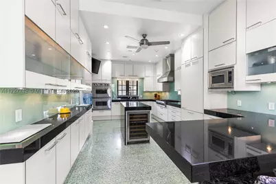 1181 S Alhambra, Coral Gables, FL 33146 - Photo 13