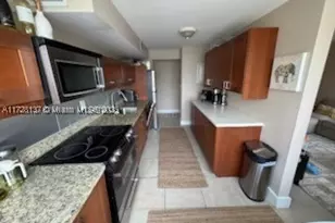 250 180th, Sunny Isles Beach, FL 33160 - Photo 13