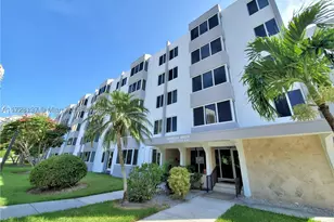 250 180th, Sunny Isles Beach, FL 33160 - Photo 1