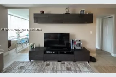 250 180th #455, Sunny Isles Beach, FL 33160 - Photo 7