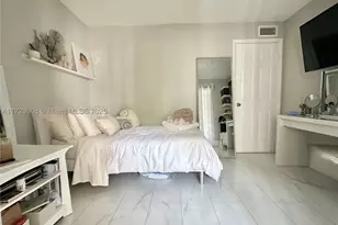 6655 W Broward, Plantation, FL 33317 - Photo 23