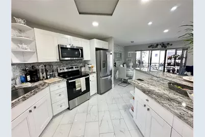 6655 W Broward #201, Plantation, FL 33317 - Photo 9