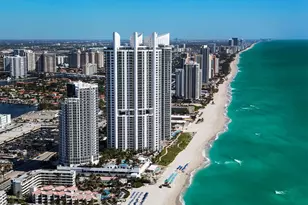 18001 Collins, Sunny Isles Beach, FL 33160 - Photo 5