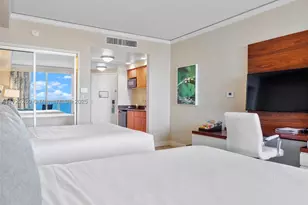 18001 Collins, Sunny Isles Beach, FL 33160 - Photo 9