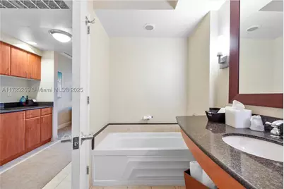 18001 Collins #916, Sunny Isles Beach, FL 33160 - Photo 13