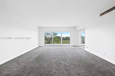 3050 N Palm Aire #501, Pompano Beach, FL 33069 - Photo 9