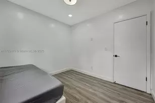 18600 NE 7th, North Miami Beach, FL 33179 - Photo 11
