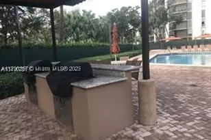3101 N Country Club, Aventura, FL 33180 - Photo 3