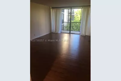 3101 N Country Club #306, Aventura, FL 33180 - Photo 9