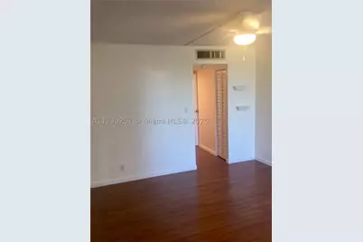 3101 N Country Club #306, Aventura, FL 33180 - Photo 23