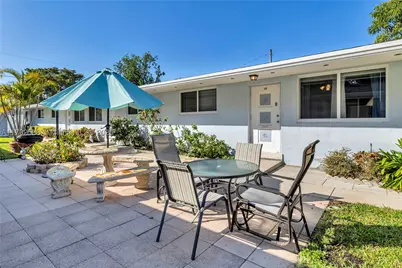 2300 Jackson #10, Hollywood, FL 33020 - Photo 3