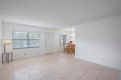151 SW 135th #302T, Pembroke Pines, FL 33027 - Photo 5