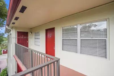151 SW 135th #302T, Pembroke Pines, FL 33027 - Photo 33