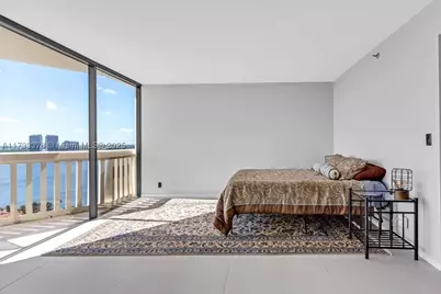 1000 Island #2003, Aventura, FL 33160 - Photo 19