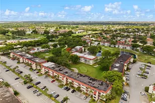 711 S Hollybrook, Pembroke Pines, FL 33025 - Photo 29