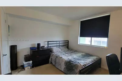 219 NW 12th #1004, Miami, FL 33128 - Photo 5