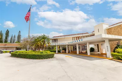 2930 Point East #E109, Aventura, FL 33160 - Photo 39