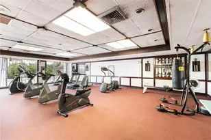2930 Point E, Aventura, FL 33160 - Photo 49