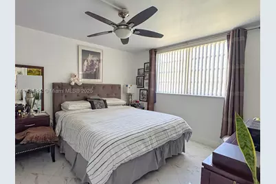 2930 Point East #E109, Aventura, FL 33160 - Photo 13