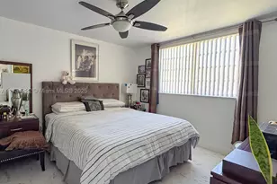 2930 Point E, Aventura, FL 33160 - Photo 13