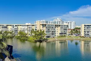 2930 Point E, Aventura, FL 33160 - Photo 29