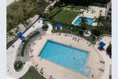 100 Lincoln #821, Miami Beach, FL 33139 - Photo 15