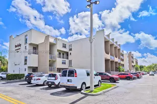 10900 SW 104th, Miami, FL 33176 - Photo 13