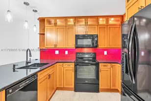 10900 SW 104th, Miami, FL 33176 - Photo 21