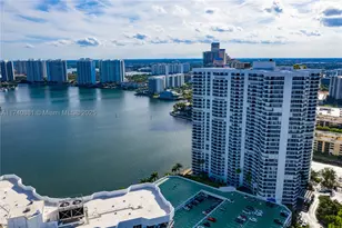 3530 Mystic Pointe, Aventura, FL 33180 - Photo 31
