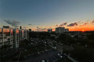 800 Parkview, Hallandale, FL 33009 - Photo 37