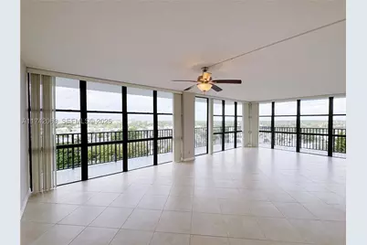 800 Parkview #909, Hallandale, FL 33009 - Photo 3