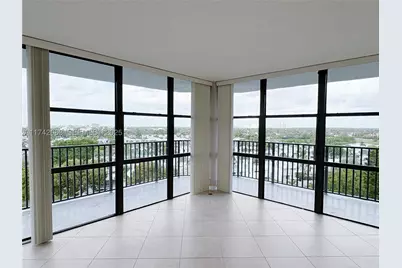 800 Parkview #909, Hallandale, FL 33009 - Photo 51