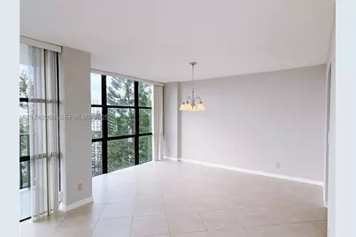 800 Parkview #909, Hallandale, FL 33009 - Photo 53