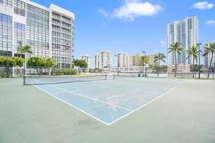 800 Parkview, Hallandale, FL 33009 - Photo 47