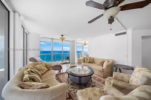 6365 Collins, Miami Beach, FL 33141 - Photo 11