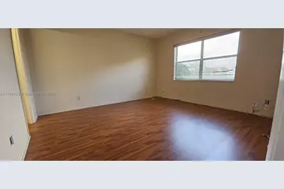 9380 Sunrise Lakes #103, Sunrise, FL 33322 - Photo 9