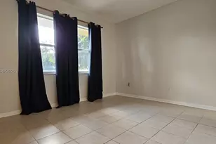 9380 Sunrise Lakes, Sunrise, FL 33322 - Photo 7