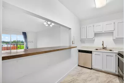 4174 Inverrary #706, Lauderhill, FL 33319 - Photo 9