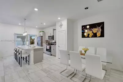 838 SE 17th, Homestead, FL 33034 - Photo 9