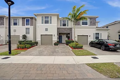 838 SE 17th, Homestead, FL 33034 - Photo 1