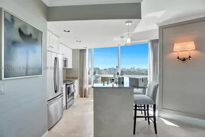 4401 Collins #2114/2116, Miami Beach, FL 33140 - Photo 13