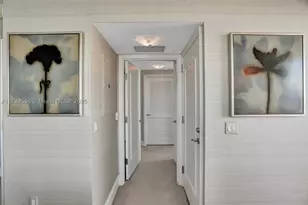 4401 Collins, Miami Beach, FL 33140 - Photo 25