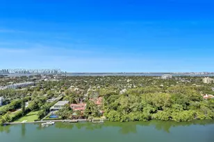 4401 Collins, Miami Beach, FL 33140 - Photo 9