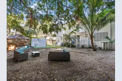 9950 E Bay Harbor, Bay Harbor Islands, FL 33154 - Photo 7